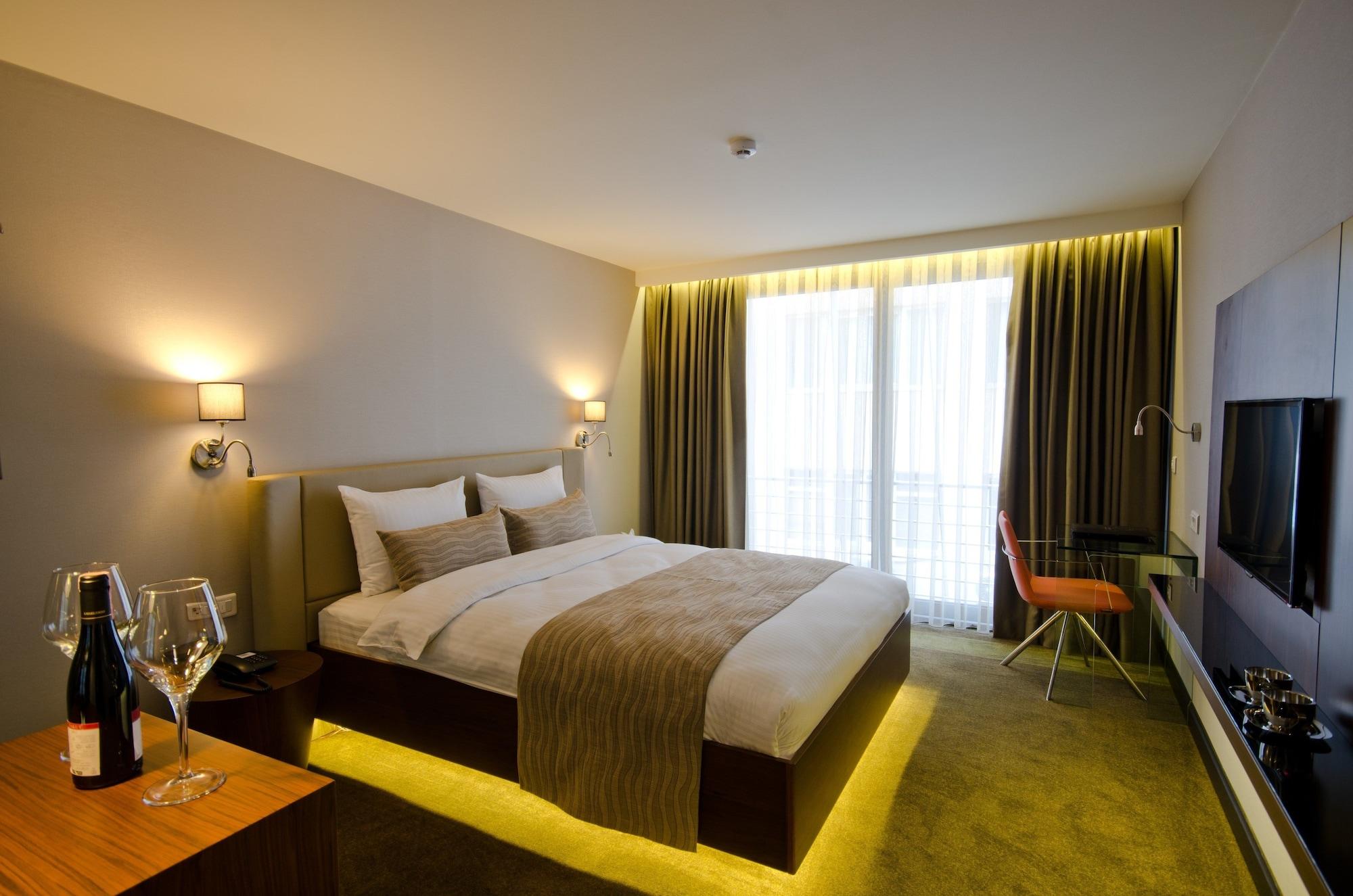 Inncity Hotel Nisantasi Istanbulská provincie Exteriér fotografie